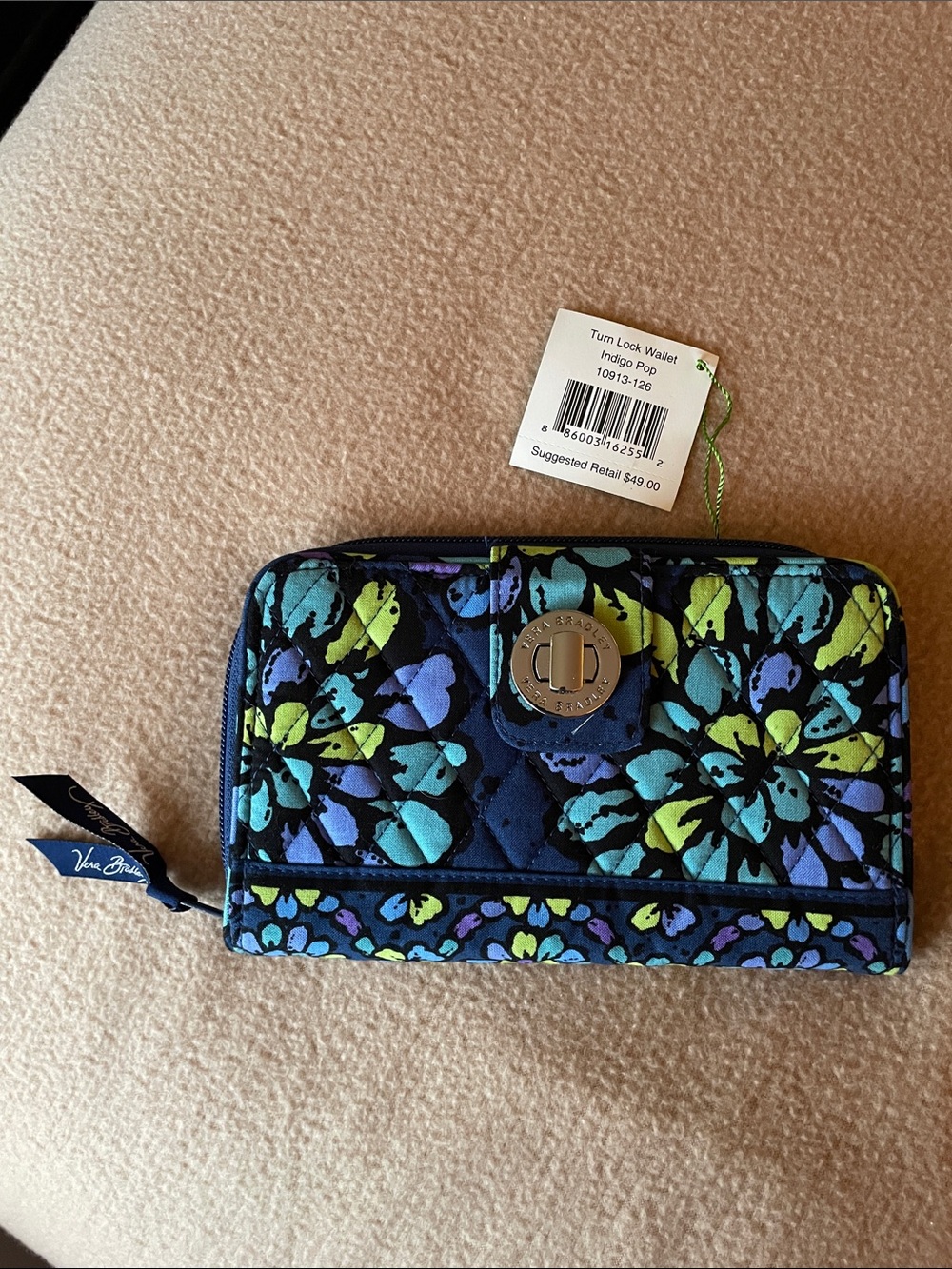 Vera Bradley Turn Lock Wallet in Indigo Pop NWT